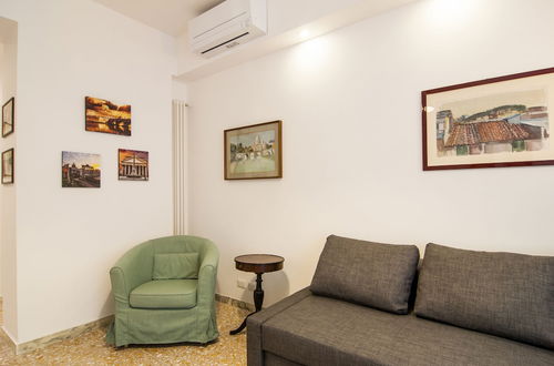 Photo 30 - San Pietro Bright Apartment