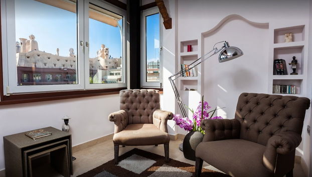 Lobby sitting area