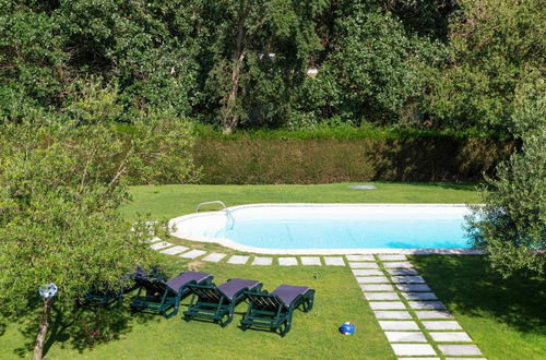 Photo 25 - Luxury Golf Villa for 10 w Private Garden & Pool