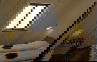 Foto 2 - Mansion in Langhe With Pool and Winery Charm