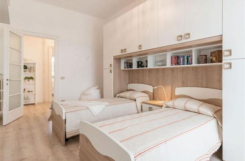 Photo 4 - San Pietro Roomy Flat