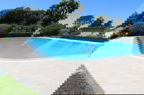 Foto 17 - Cottage Near Lake Garda With Pool