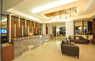 Photo 2 - Isla Apartments