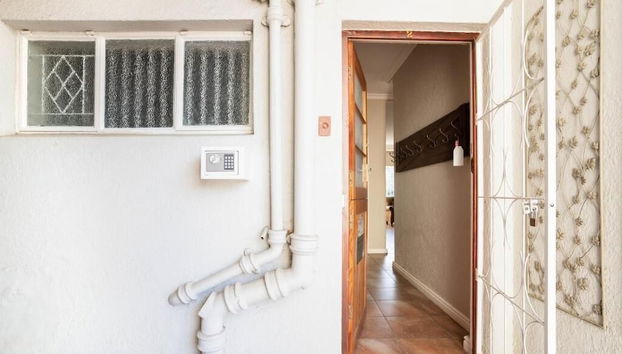 Entrada (vista interior)