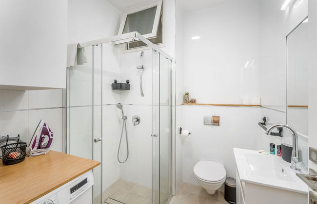 Lovely One BDR with Balcony - Foto 12