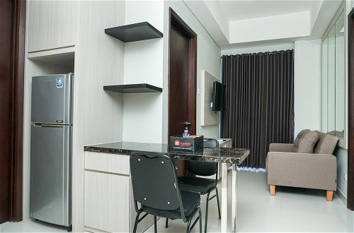 Photo 19 - Minimalist 3BR Apartment at Puri Mansion