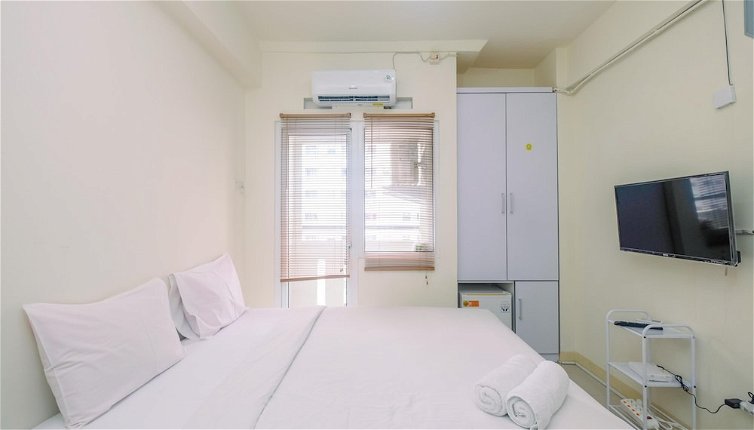 Foto 1 - Cozy Studio with Direct Access to Mall at Green Pramuka Apartment