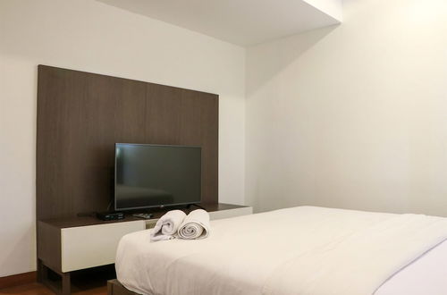 Foto 2 - Elegant And Spacious 2Br At Apartment Simprug Park Residences