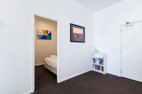 Foto 1 - Modern 2 Bedroom Apartment in Auckland CBD With Parking