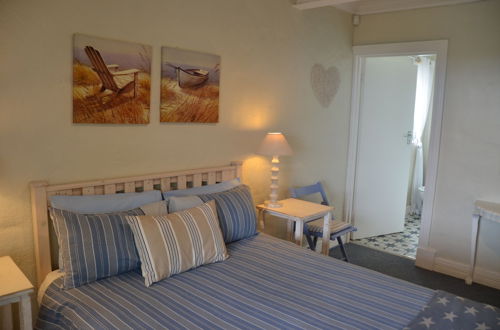 Photo 5 - Hermanus Beach Cottage 1