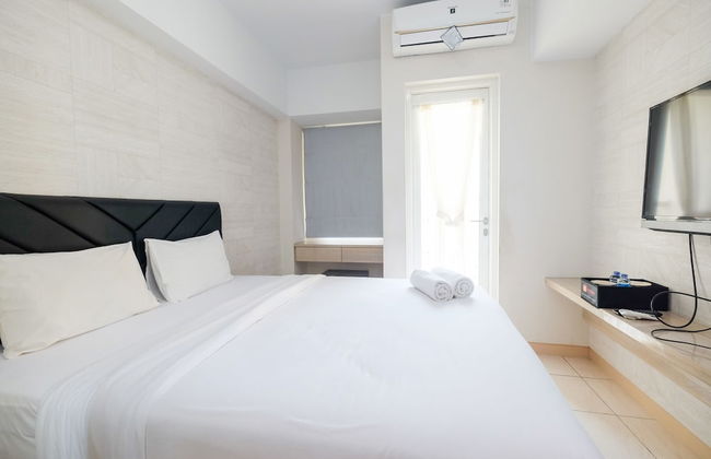 Deluxe Studio Apartment @ Springlake Summarecon - Foto 1