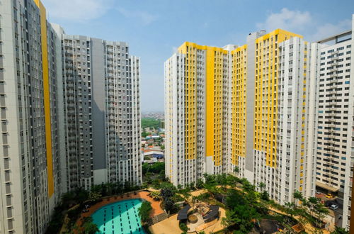 Foto 17 - Deluxe Studio Apartment @ Springlake Summarecon