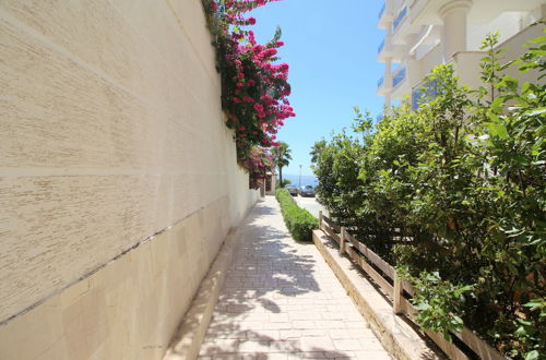 Foto 41 - Beachfront Sion Sarande Apartment B