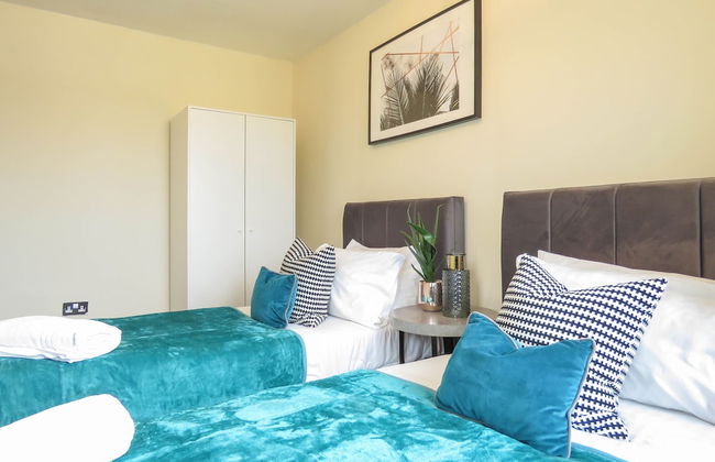 Three Bedroom Duplex Balcony and Parking - Foto 4