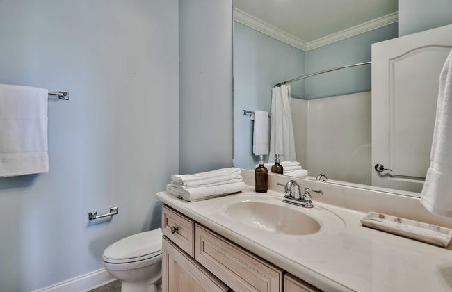 Coral By Avantstay Gorgeous Three Story Home w/ Two Balconies - Foto 31