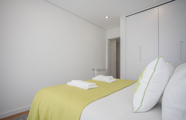 Liiiving -Luxury River View Apartment IV - Photo 7