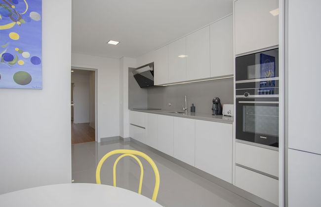 Liiiving -Luxury River View Apartment IV - Photo 24