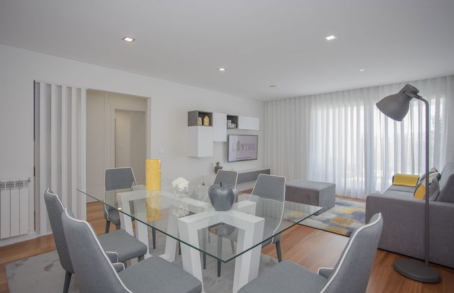 Liiiving -Luxury River View Apartment IV - Photo 28