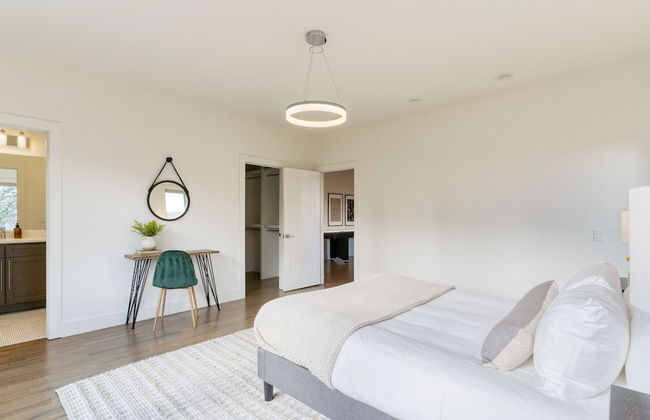 Springsteen by Avantstay Stylish Townhouse in Nashville! - Photo 3