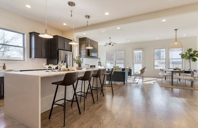 Springsteen by Avantstay Stylish Townhouse in Nashville! - Photo 21