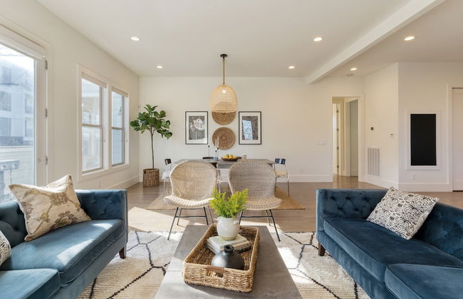 Springsteen by Avantstay Stylish Townhouse in Nashville! - Photo 11