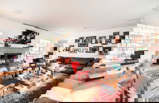 Photo 3 - Marquee By Avantstay Modern Stylish Estate w/ Pool & Entertainers Courtyard