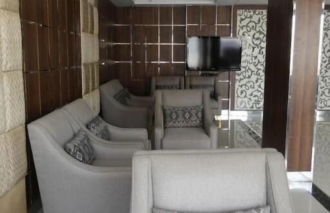 Alyaa Home - Photo 3
