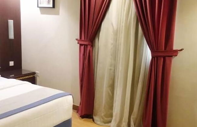 Alyaa Home - Photo 17