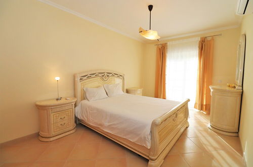 Foto 1 - Lovely 2 -bedroom Vacation Apartment In Quarteira