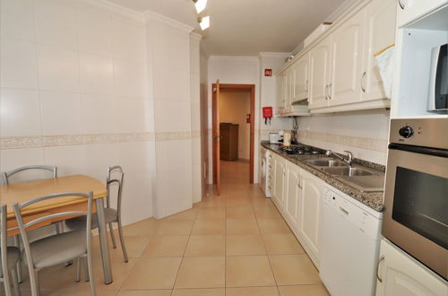 Photo 13 - Lovely 2 -bedroom Vacation Apartment In Quarteira