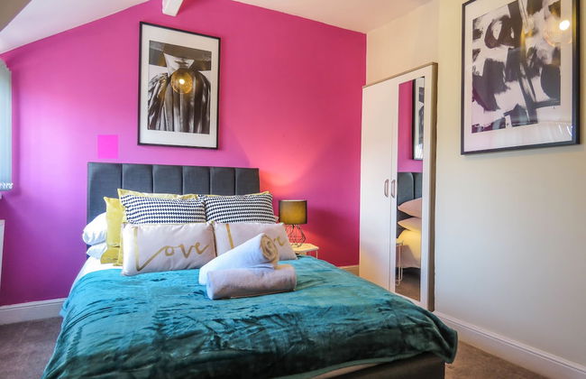 Tudors eSuites Birmingham Townhouse for Contractors - Foto 8
