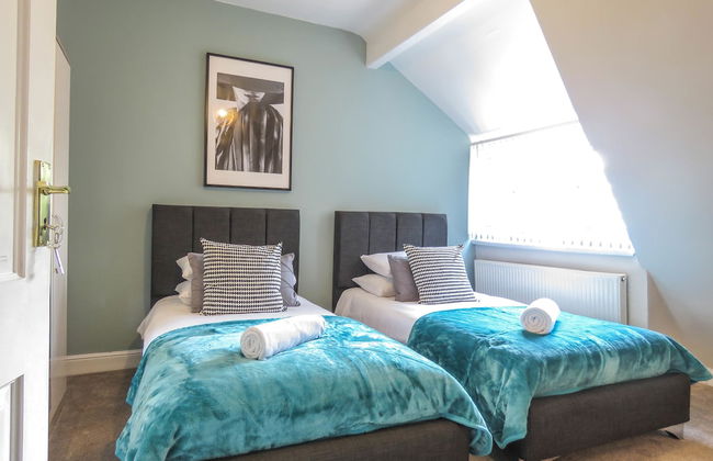 Tudors eSuites Birmingham Townhouse for Contractors - Foto 3