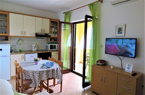 Foto 10 - Apartment by the sea and With Beautiful View, 2 Bedrooms, 4 Persons