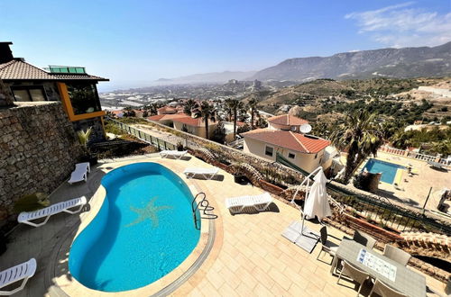 Photo 10 - Dazzling Villa With Private Pool in Alanya