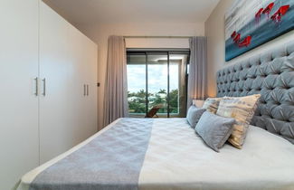 Photo 2 - Brand New two Bedrooms Apartment at One Bay Residence