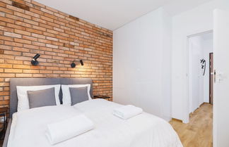 Photo 2 - Apartments Cracow Lema 15 by Renters