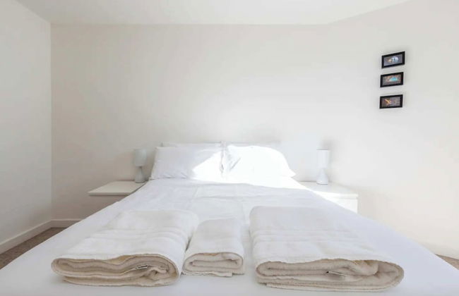 Bright & Airy 1 Bedroom Apartment in Trendy Peckham - Foto 3