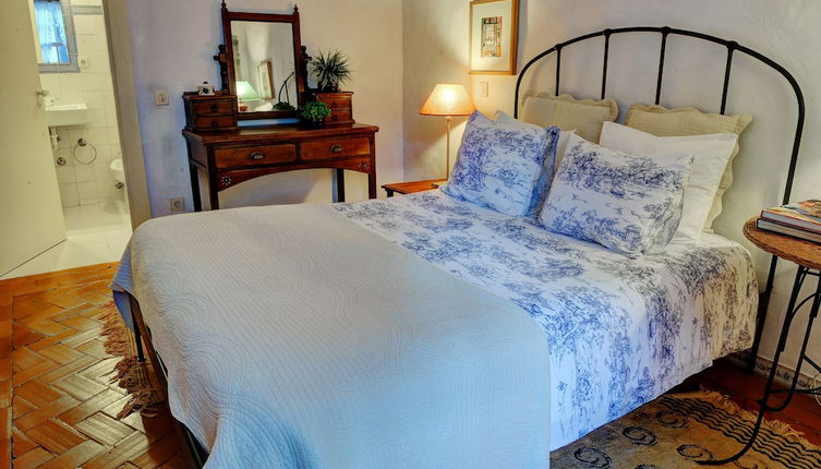 Photo 1 - Independent Apartment in an Old Mansion Located by the Mouth of Douro River