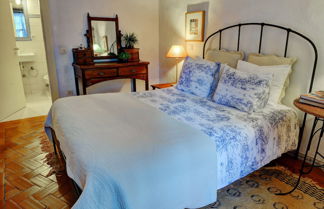 Photo 2 - Independent Apartment in an Old Mansion Located by the Mouth of Douro River