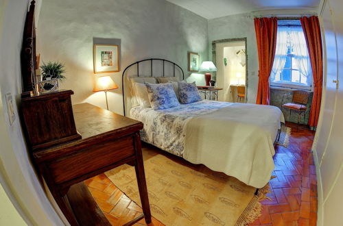 Photo 2 - Independent Apartment in an Old Mansion Located by the Mouth of Douro River