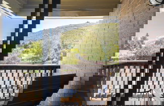 Photo 2 - Silvertown by Avantstay Gorgeous Home in Fantastic Location in Park City!