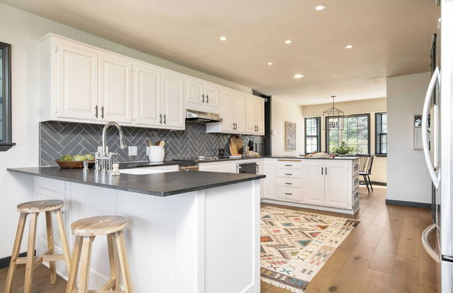 Pollock by Avantstay Stunning Views w/ Movie Room, Hot Tub, Game Room & Large Balcony - Foto 2