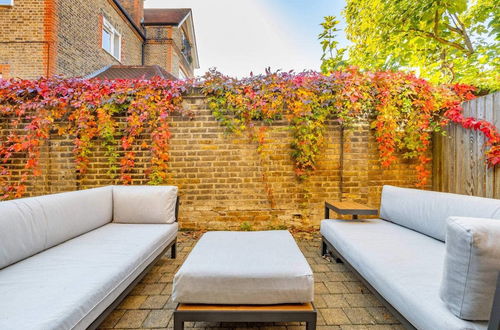 Photo 33 - The Clapham - Captivating 2bdr With Garden & Parking