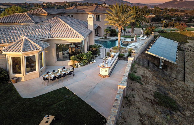 Sangiovese By Avantstay Spectacular Estate w/ Pool, Hot Tub & Putting Green - Photo 52