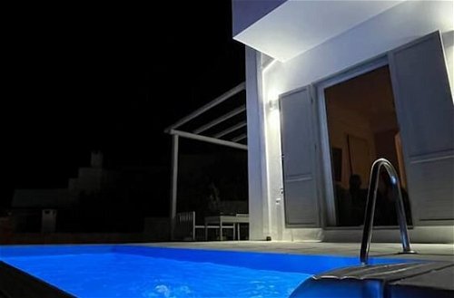 Photo 19 - White Villas Paros With Private Pool