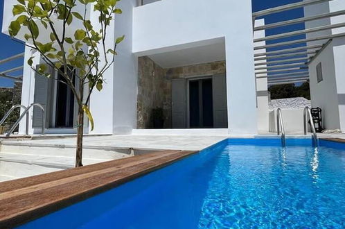 Foto 1 - White Villas Paros With Private Pool