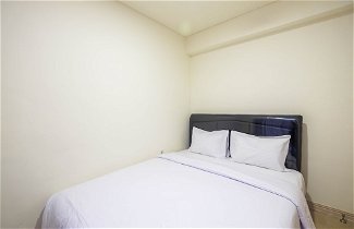 Foto 2 - Modern 2BR Room at Meikarta Apartment By Travelio