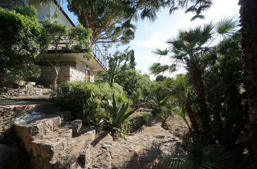 Photo 18 - Burdi House, Apartment Surrounded by Greenery and Tranquility Near the sea