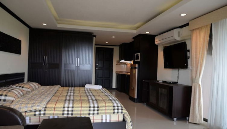 Photo 1 - Angket Hip Residence in Jomtien Floor 5