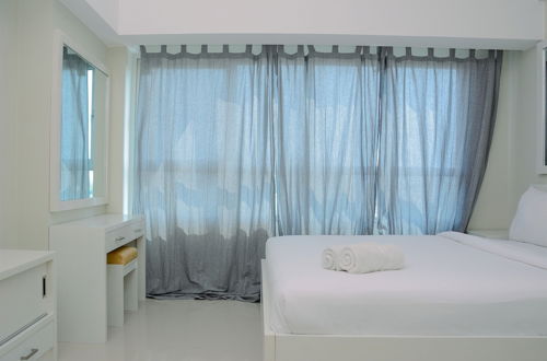 Photo 2 - Studio Apartment at The Springlake View Summarecon with Mall View